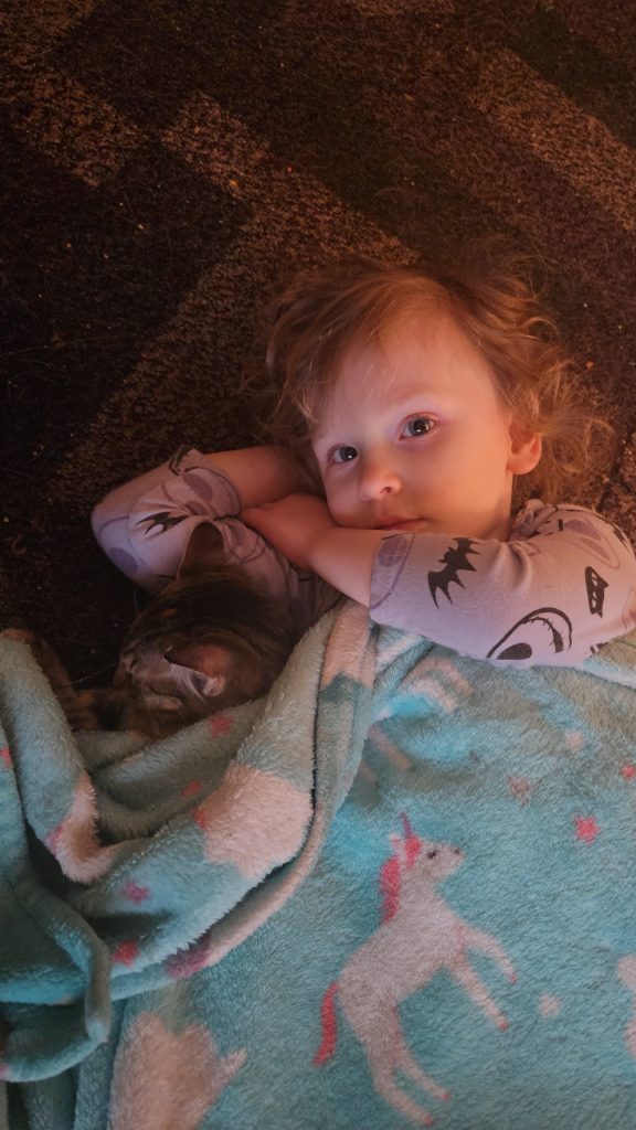 Single mom shopping for 3 kids